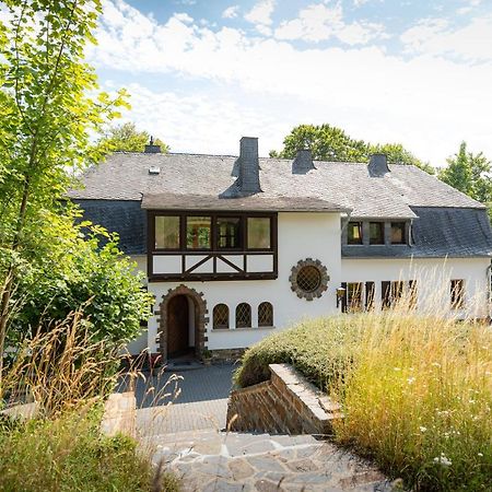Landhaus Karbach Komplett Oder Einzelne Wohneinheiten Villa Inkl Sauna Bzw Waldhaeuschen Hirten Luaran gambar