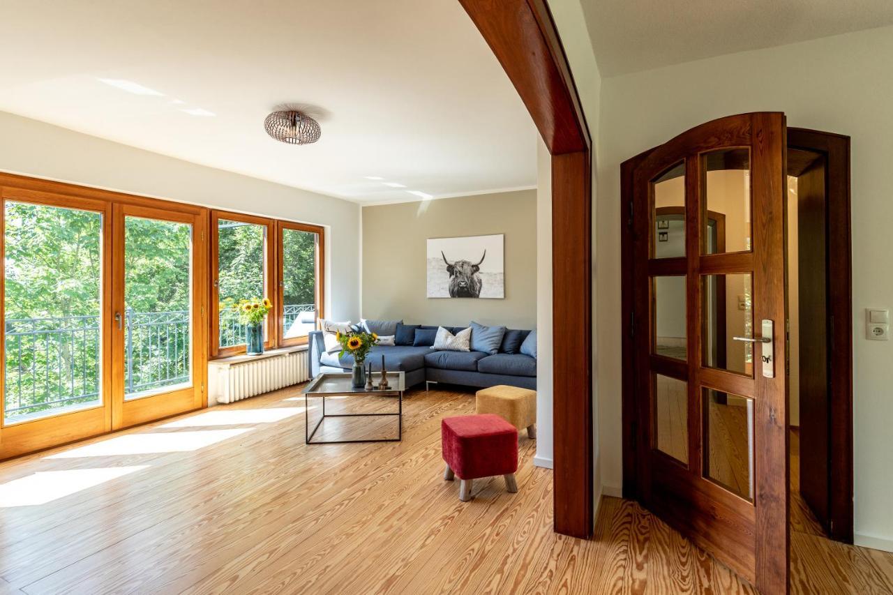 Landhaus Karbach Komplett Oder Einzelne Wohneinheiten Villa Inkl Sauna Bzw Waldhaeuschen Hirten Luaran gambar